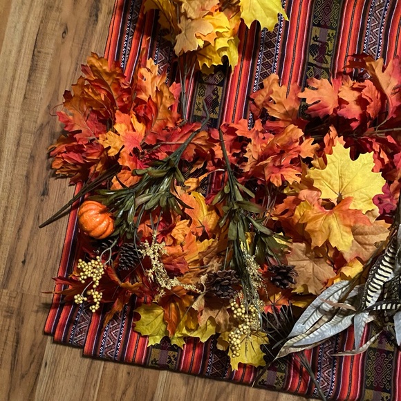 Bundle Autumn Floral Artificial Flower 🍁 Bunches (14 Total Bunches) - Picture 10 of 16